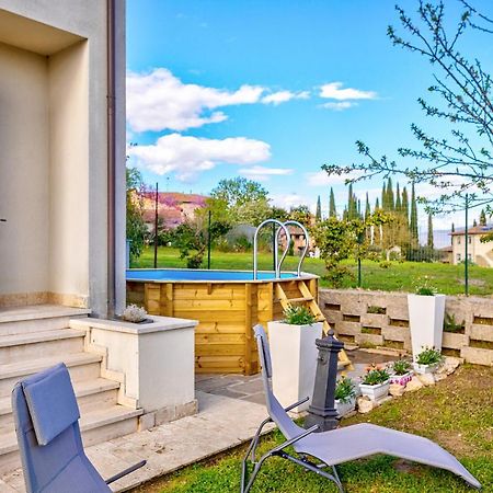 Villa Il Poggino - Modern House Фояно-делла-Кьяна Экстерьер фото