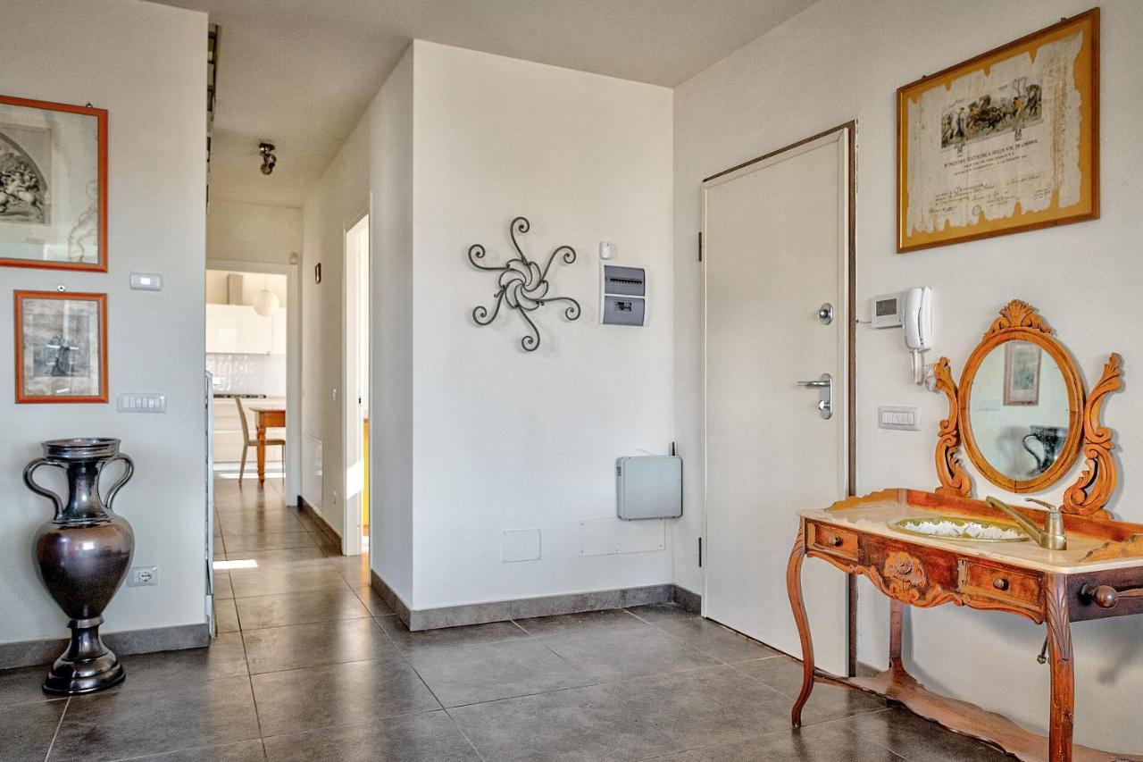 Villa Il Poggino - Modern House Фояно-делла-Кьяна Экстерьер фото