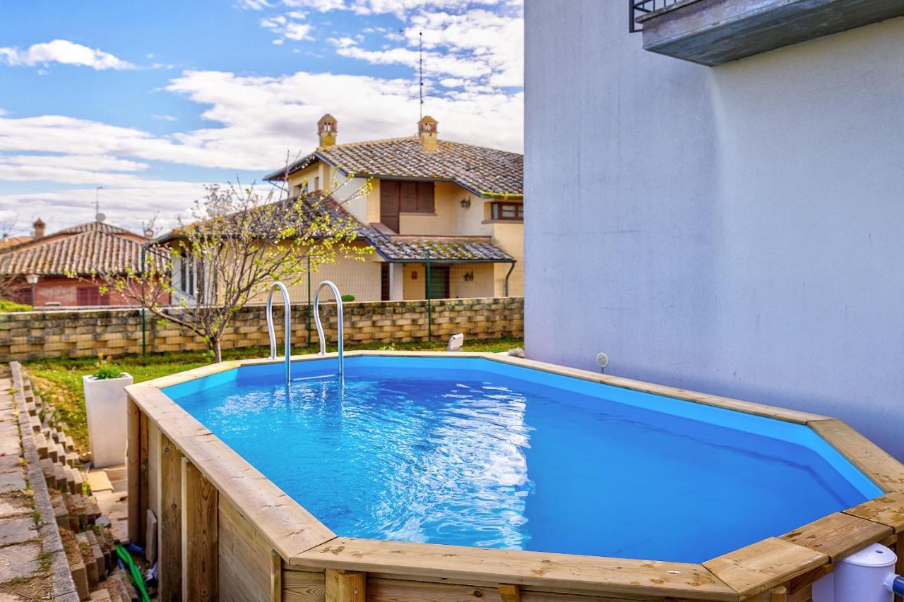 Villa Il Poggino - Modern House Фояно-делла-Кьяна Экстерьер фото